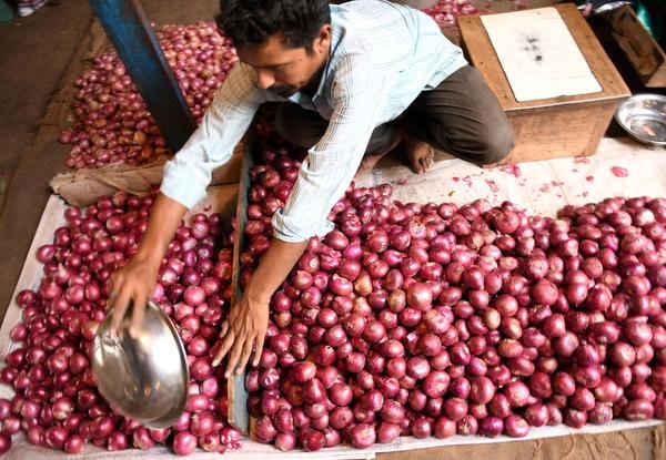 Onion Costlier Than Apple In Telangana