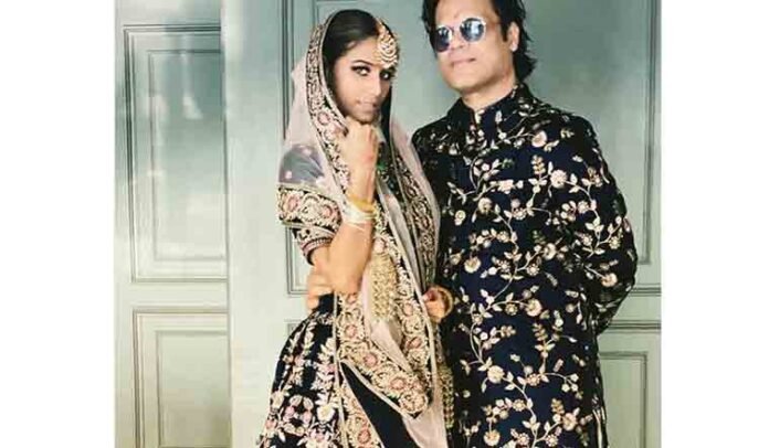 Poonam Pandey Marries Sam Bombay